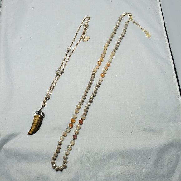 Ali khan  2pc neck set gold chain with horn shape & stones  necklace honey color - Picture 8 of 8